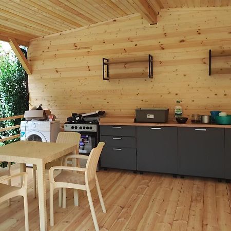 Guest House Ahan Гагра Екстериор снимка