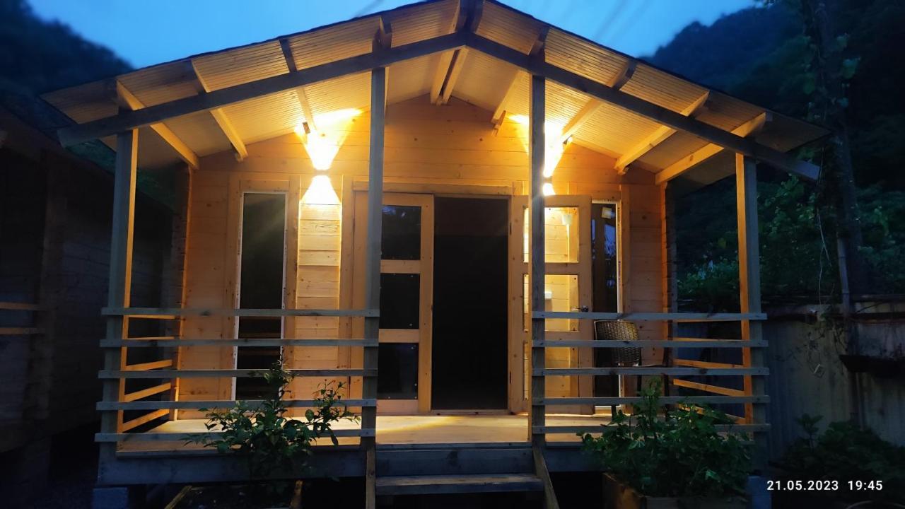 Guest House Ahan Гагра Екстериор снимка