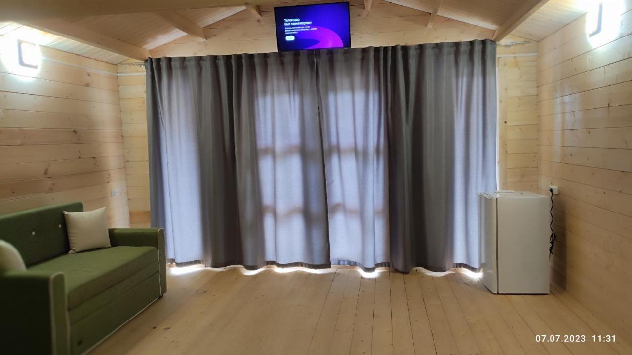 Guest House Ahan Гагра Екстериор снимка