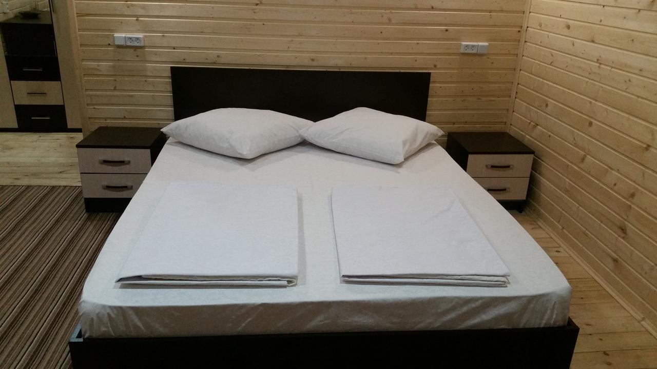 Guest House Ahan Гагра Екстериор снимка