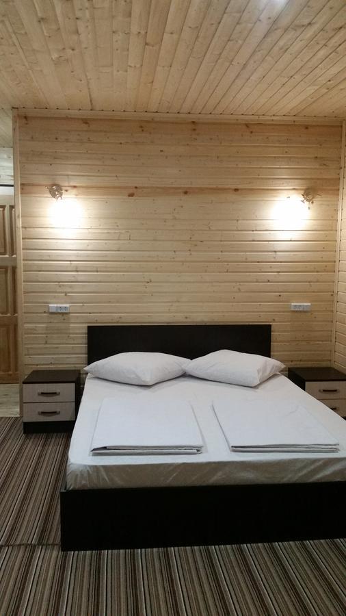 Guest House Ahan Гагра Екстериор снимка